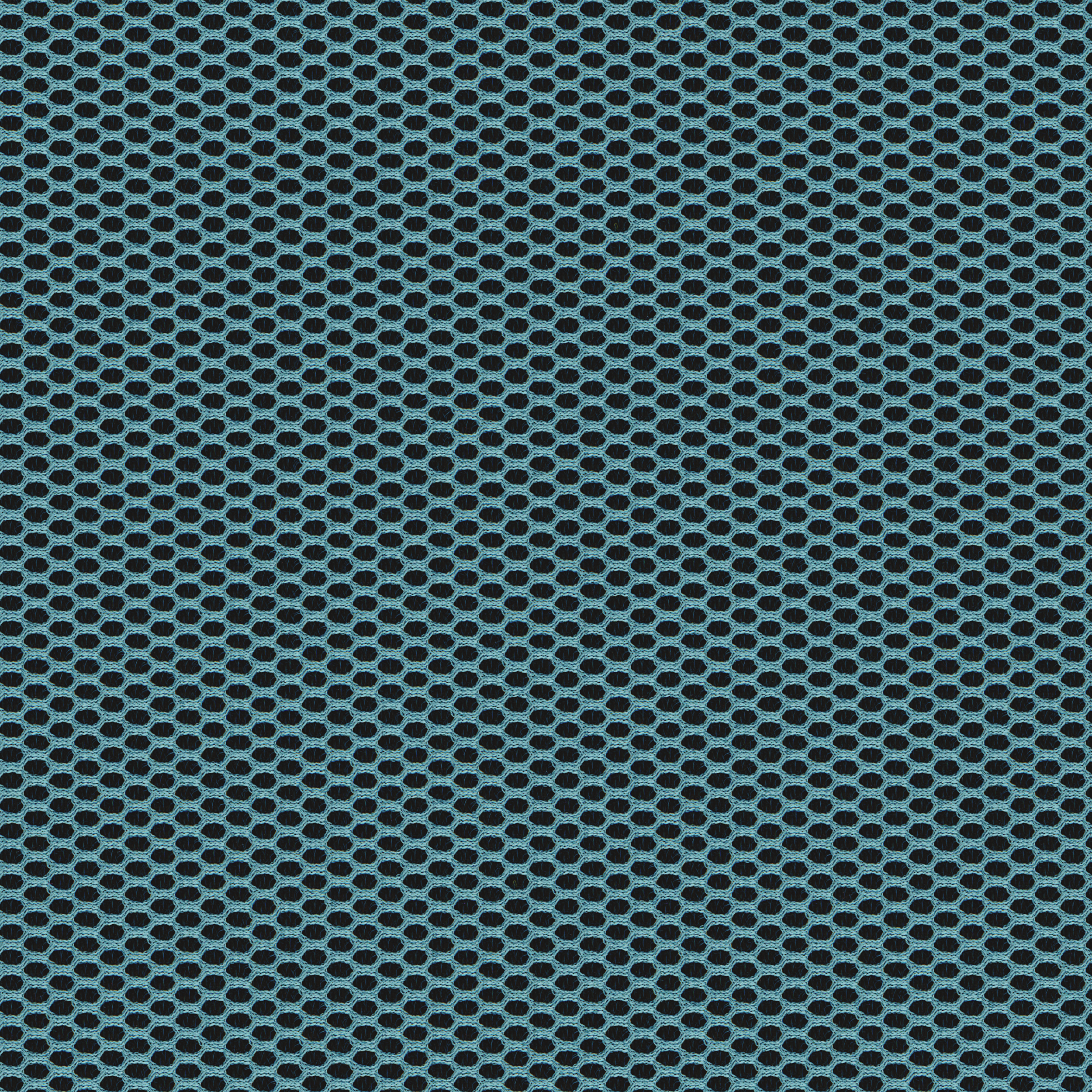 4360